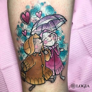 Tatuaje ratones Disney en el brazo Hannah Mai